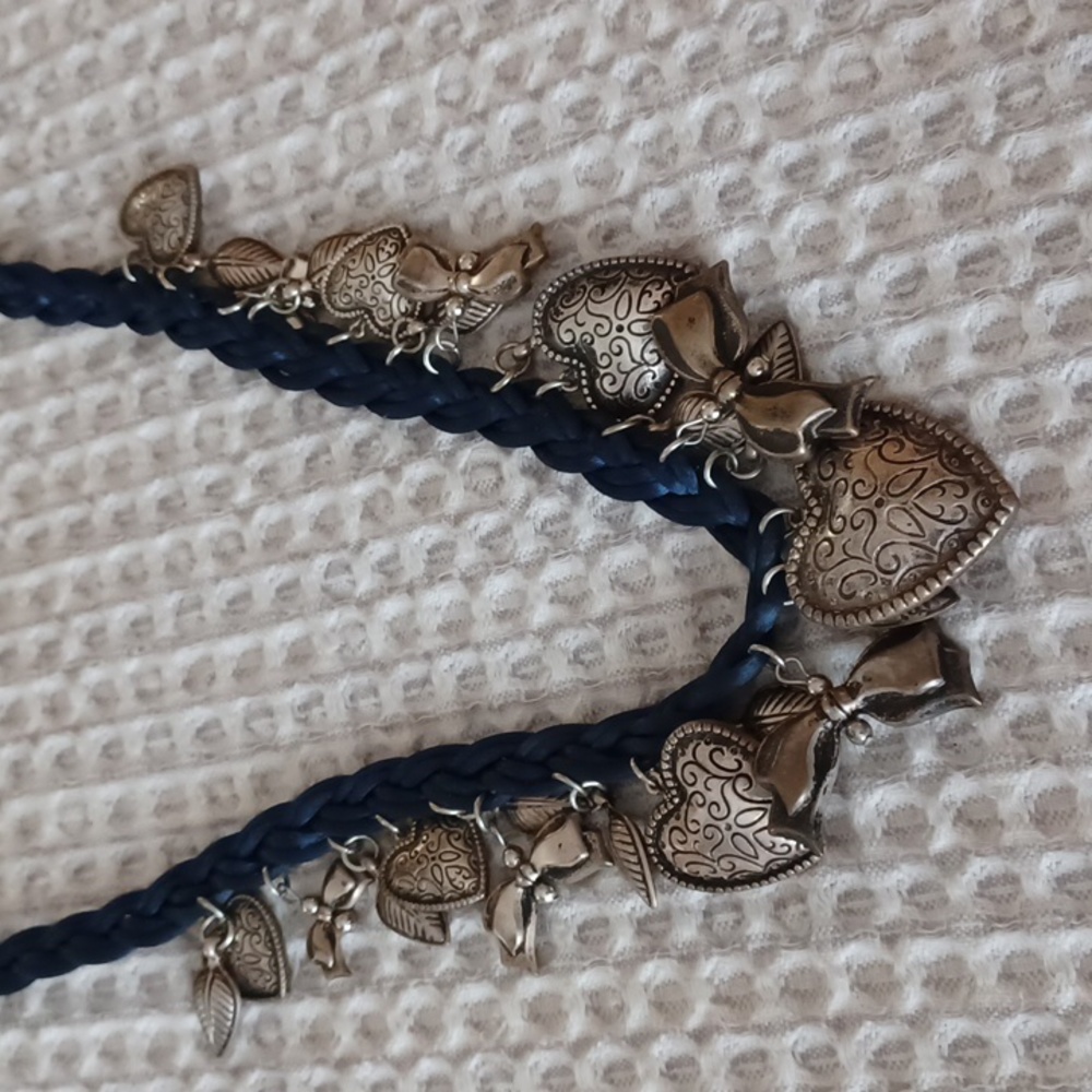 Jewelry - Picture 2 of 4